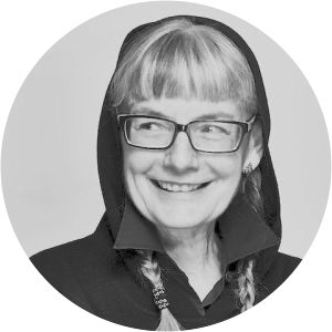 Linda Uruburu - Writer