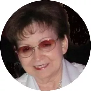Linda Warren