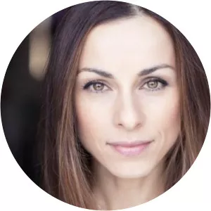 Lindsay Armaou - Greek-Irish actress