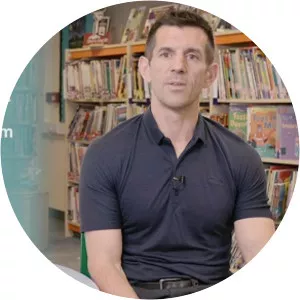 Lindsay Pickton - Author