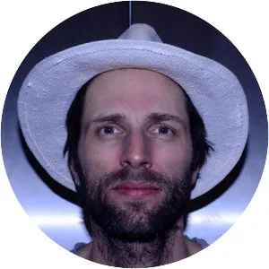 Lindstrom photograph