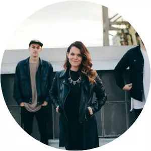 Lindy & The Circuit Riders - Musical artist