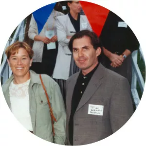 Line Parisien - Pierre Péladeau's wife