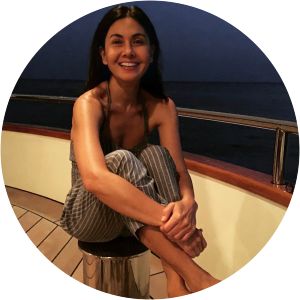 Ling-ling King - Archimedes King's wife