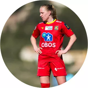 Linn Huseby - Football player