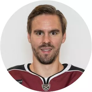 Linus Videll - Ice hockey forward