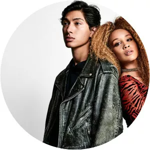 Lion Babe - R&B duo