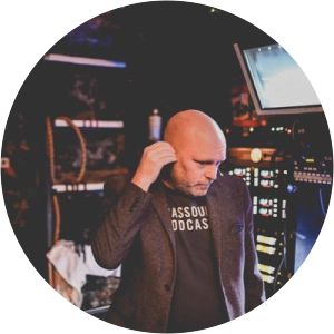 Lionel Birnie - Journalist