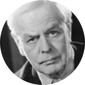 Lionel Curtis - British author