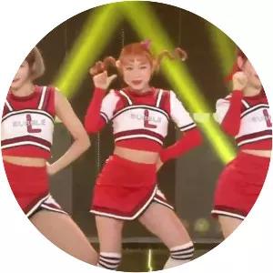 LIPBUBBLE - Musical group