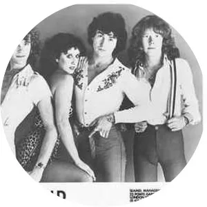 theo vaness liquid gold - Musical group