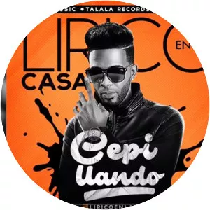 Lirico en la casa (Lírico en la Casa)