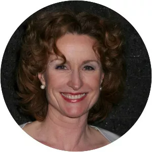 Lisa Barnes - Actress