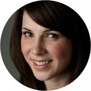 Lisa Bélanger - Writer