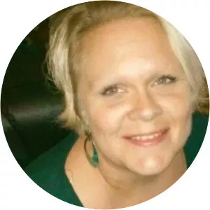 Lisa Bloomingdale photograph