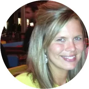 Lisa De Jong - Author