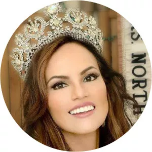 Lisa Ground photograph