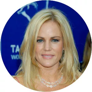 Lisa Hoyle - Stunt double