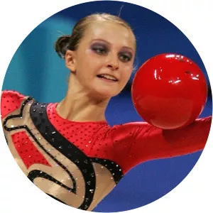 Lisa Ingildeeva - German olympic athlete