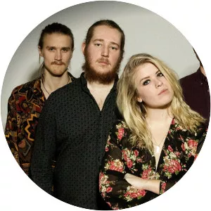 Lisa Lystam Family Band