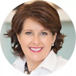 Lisa McLeod photograph