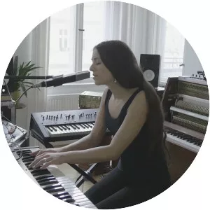 Lisa Morgenstern - Musical artist