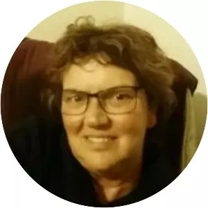 Lisa Oliver - Author