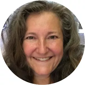 Lisa Pease photograph