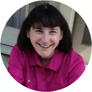 Lisa Seidman - American television writer