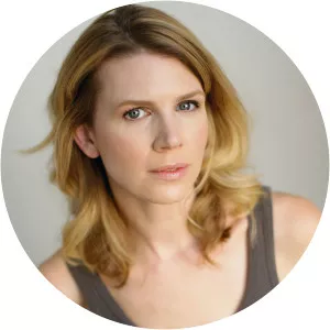 Lisa Velten - Theater actor