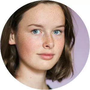 Lisa Wihstutz - Actress