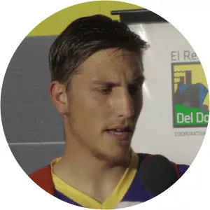 Lisandro Nicolás Mitre - Football player