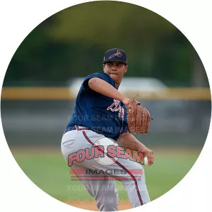 Lisandro Santos - Director