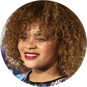 Nikki Ambers - Singer