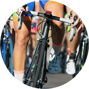 Live: Ride London Women's Road Cycling - TV program