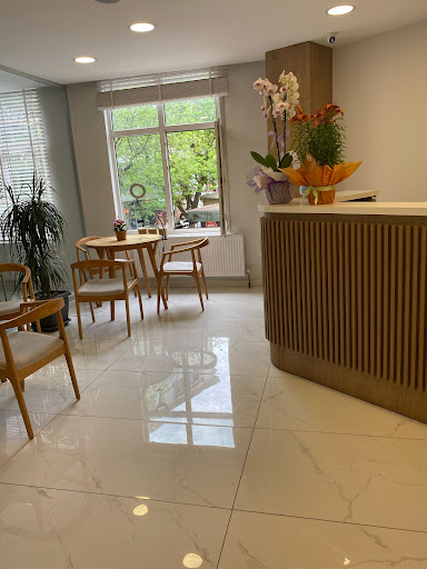 Liven House Beauty Salon - Beauty salon in Istanbul