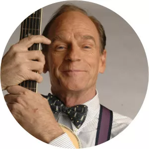 Livingston Taylor - American singer-songwriter ‧ James Taylor's brother