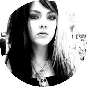 Liza Graves - Musical artist