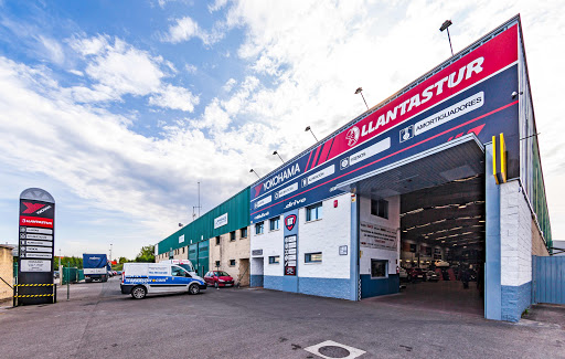Llantastur - Tire shop in Spain