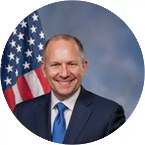 Lloyd Smucker