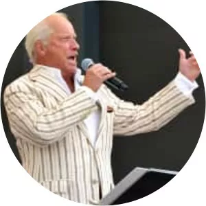 Loa Falkman - Swedish opera singer