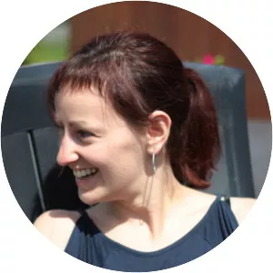 Lobke Ghesquière - Author