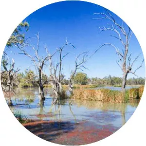 Loch Luna - Loch in Australia