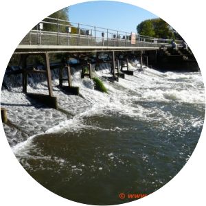 Locks and weirs on the River Thames - 