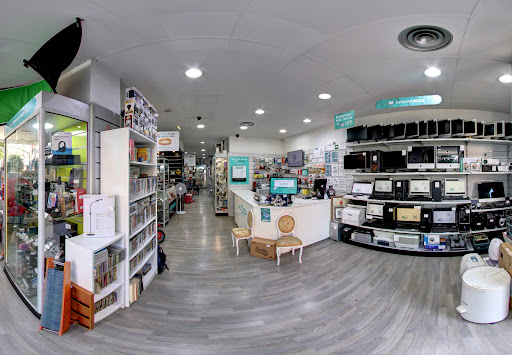 Locotoo - Thrift store in Gijon, Spain