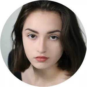 Lola Derouault - Marie-Claude Pietragalla's daughter