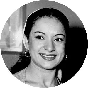 Lola Flores - Russian singer