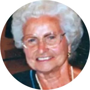 Lola Lathrop - Jadin Bell's mother