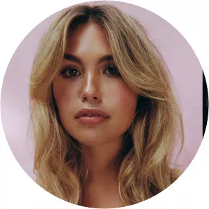 Lola Melita - Singer