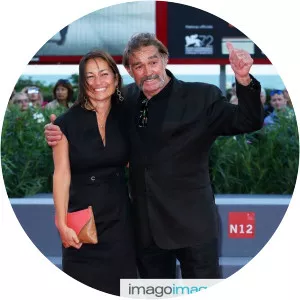 Lola Navarro photograph